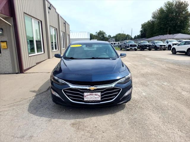 2022 Chevrolet Malibu FWD LT