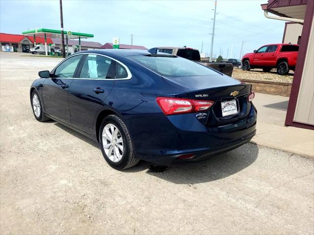 2022 Chevrolet Malibu FWD LT