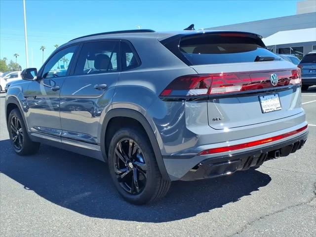 2026 Volkswagen Atlas Cross Sport SEL R-Line Black