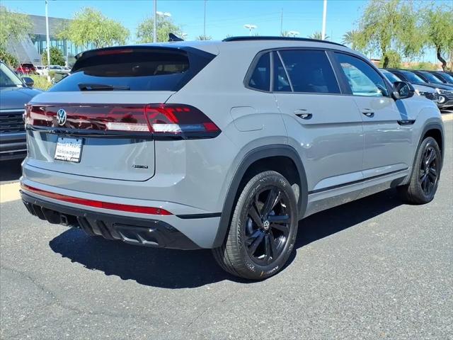 2026 Volkswagen Atlas Cross Sport SEL R-Line Black