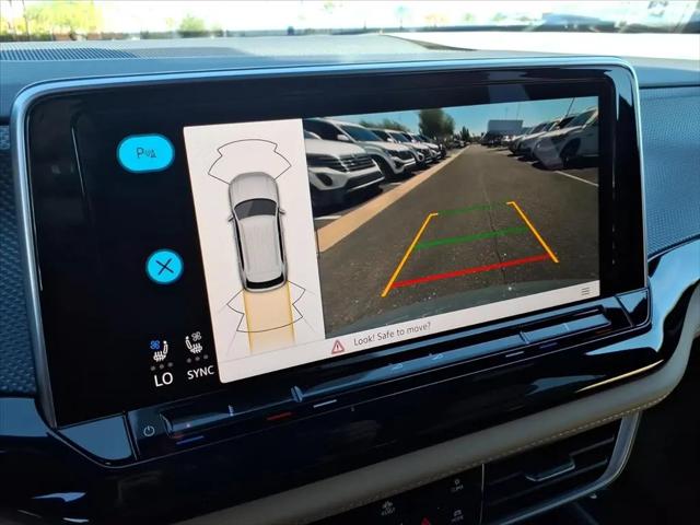 2026 Volkswagen Atlas Cross Sport SEL R-Line Black
