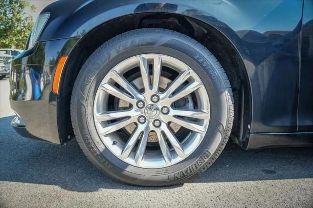 2015 Chrysler 300 C