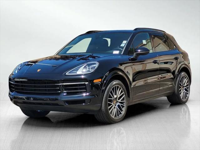 2022 Porsche Cayenne Standard