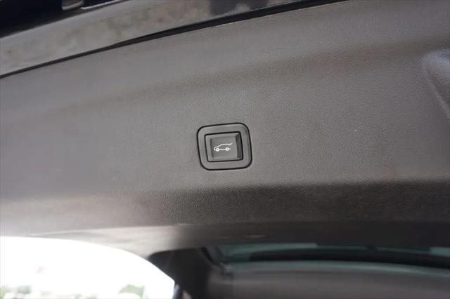 2021 GMC Yukon 4WD Denali