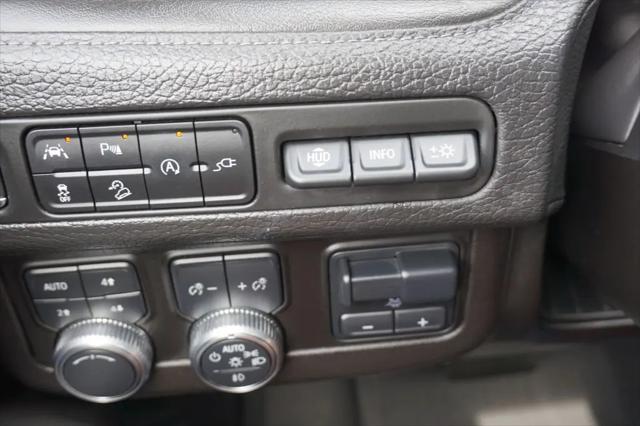 2021 GMC Yukon 4WD Denali