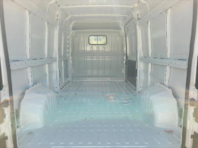 2026 Ram ProMaster 2500 Cargo Van Tradesman High Roof 159" WB w/Pass Seat