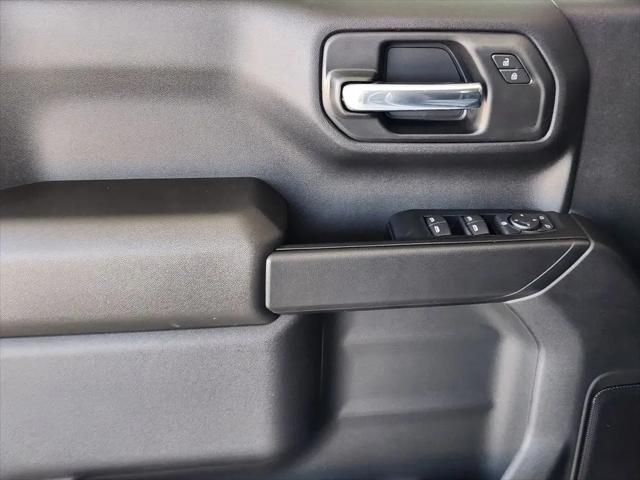 2026 Chevrolet Silverado 1500 2WD Crew Cab Short Bed Custom