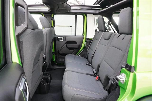 2025 Jeep Wrangler 4-Door Willys 4x4