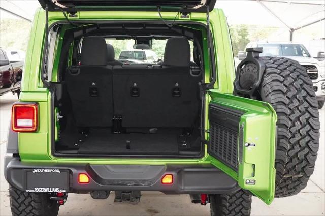 2025 Jeep Wrangler 4-Door Willys 4x4