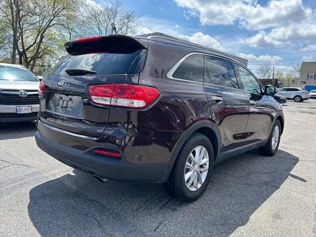 2016 Kia Sorento 3.3L LX