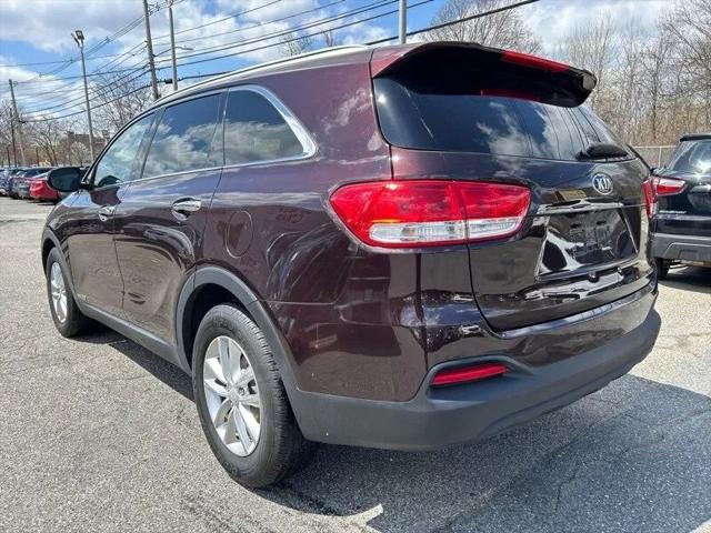 2016 Kia Sorento 3.3L LX