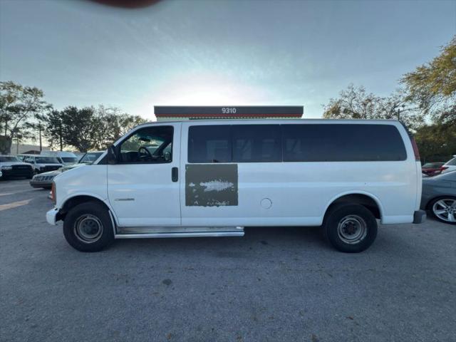 2002 Chevrolet Express Base