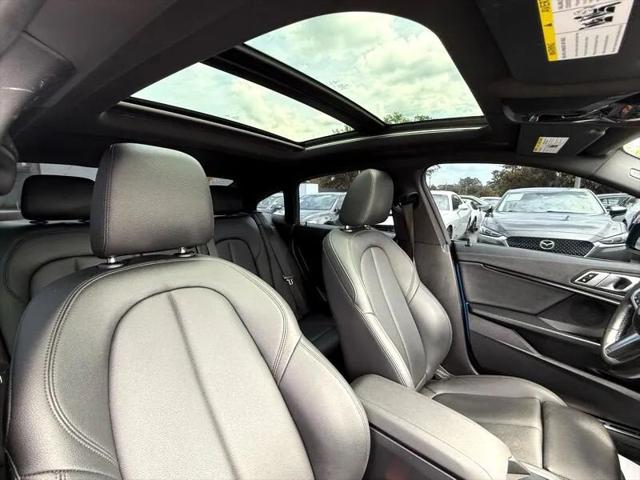 2022 BMW Coupe i sDrive