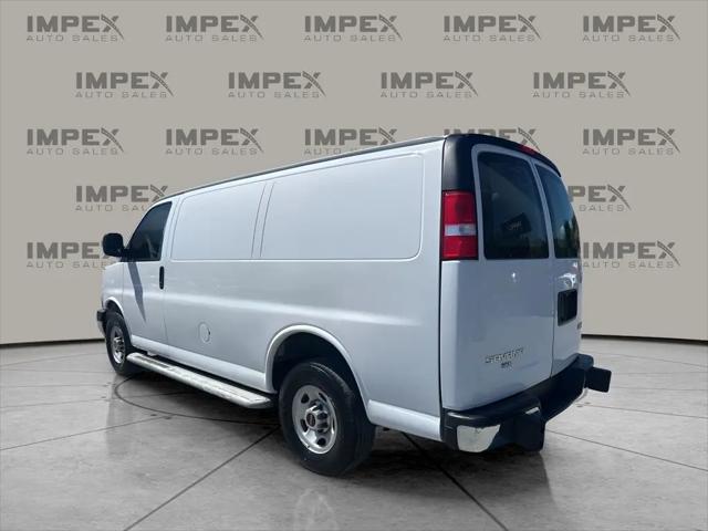 2023 GMC Savana Cargo RWD 2500 Regular Wheelbase Work Van