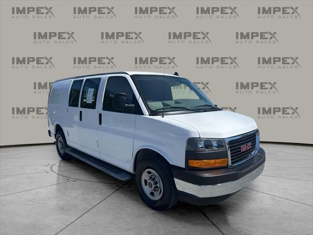 2023 GMC Savana Cargo RWD 2500 Regular Wheelbase Work Van