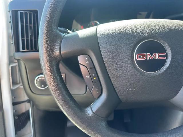 2023 GMC Savana Cargo RWD 2500 Regular Wheelbase Work Van