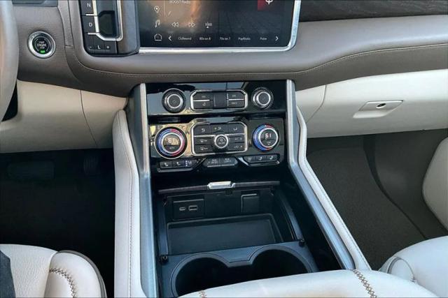 2023 GMC Yukon 4WD Denali
