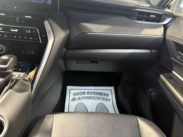 2023 Toyota Venza XLE