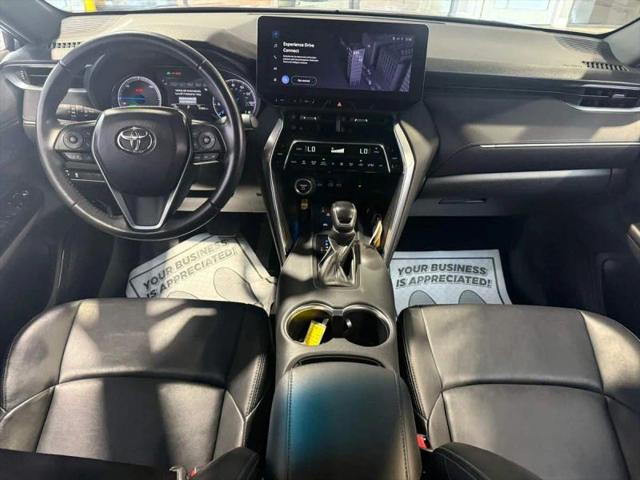 2023 Toyota Venza XLE