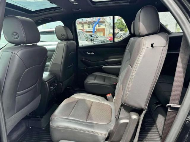 2023 Chevrolet Traverse AWD High Country