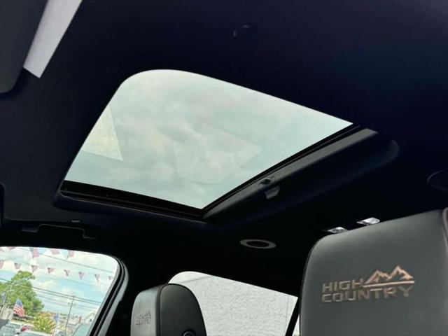 2023 Chevrolet Traverse AWD High Country