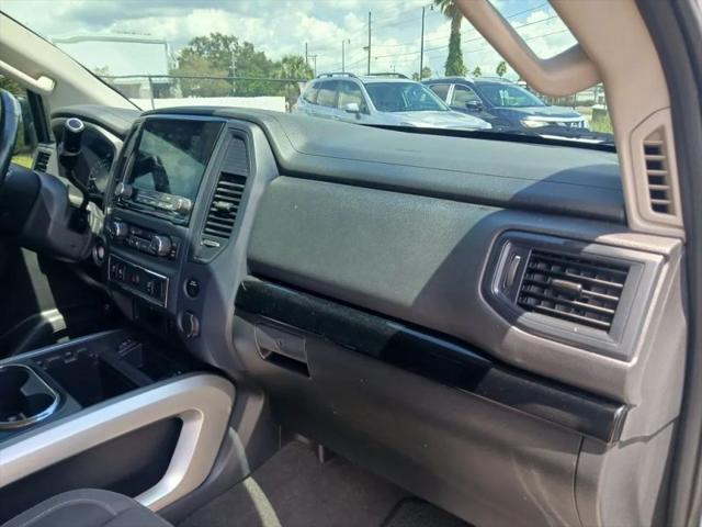 2022 Nissan Titan Crew Cab SV 4x2