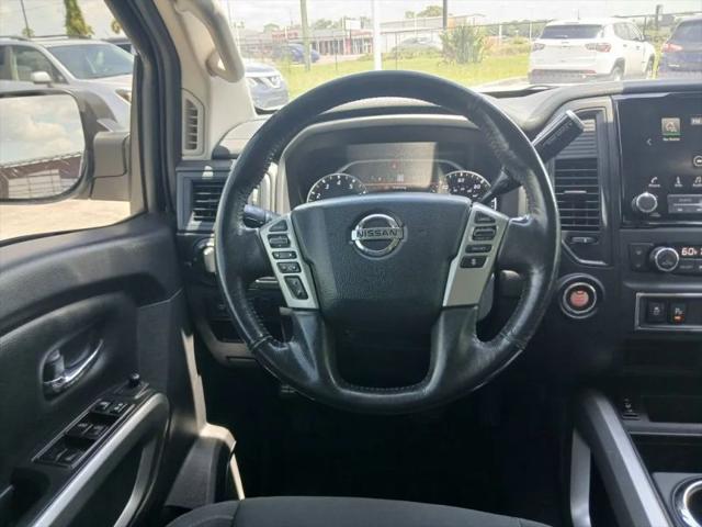 2022 Nissan Titan Crew Cab SV 4x2