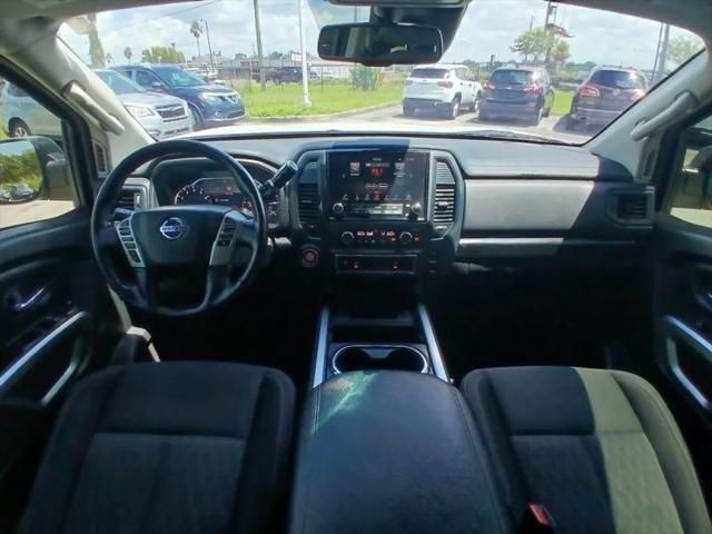 2022 Nissan Titan Crew Cab SV 4x2