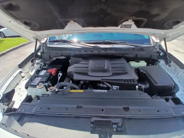 2022 Nissan Titan Crew Cab SV 4x2