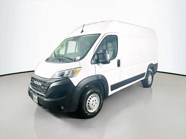 2026 Ram ProMaster 2500 Cargo Van Tradesman High Roof 136" WB w/Pass Seat