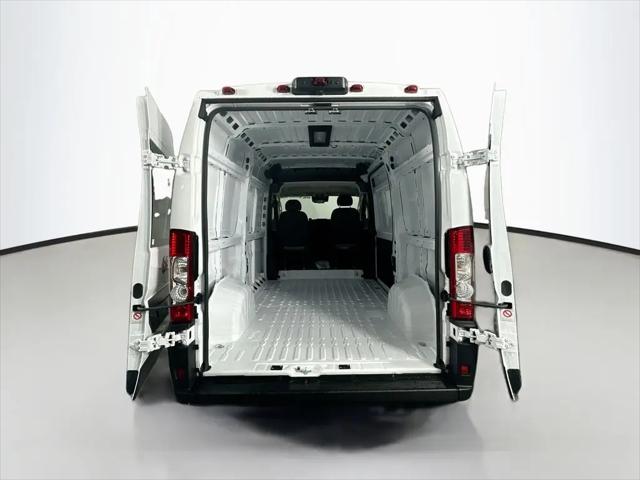 2026 Ram ProMaster 2500 Cargo Van Tradesman High Roof 136" WB w/Pass Seat