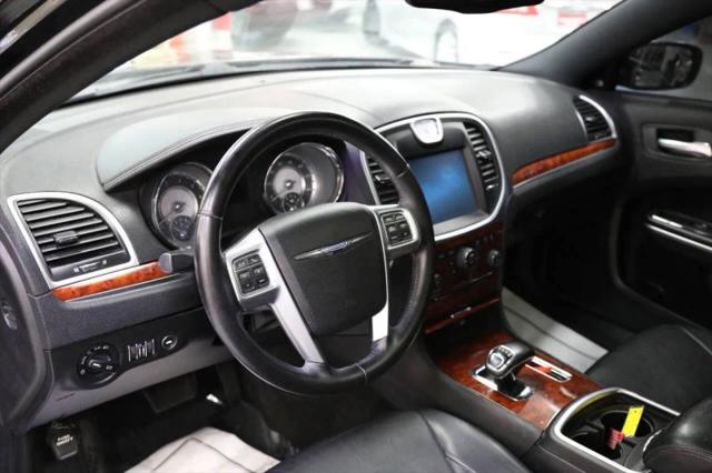 2012 Chrysler 300 Limited