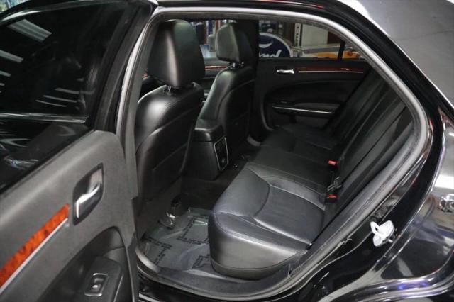 2012 Chrysler 300 Limited