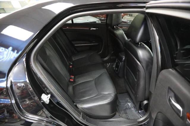 2012 Chrysler 300 Limited