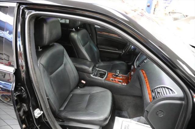 2012 Chrysler 300 Limited