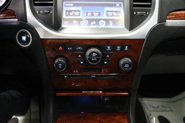 2012 Chrysler 300 Limited