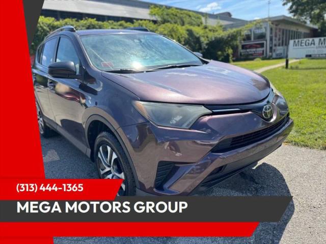 2018 Toyota RAV4 LE for sale in Redford, MI