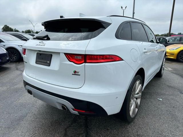 2019 Jaguar F-PACE S