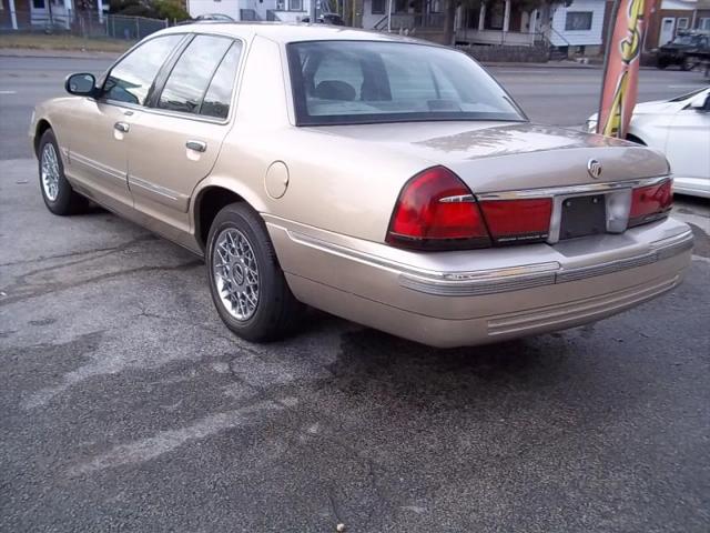 2000 Mercury Grand Marquis GS