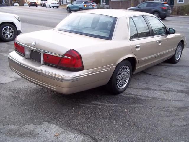 2000 Mercury Grand Marquis GS