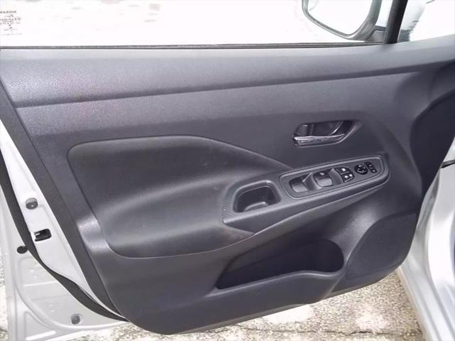 2021 Nissan Versa SV Xtronic CVT