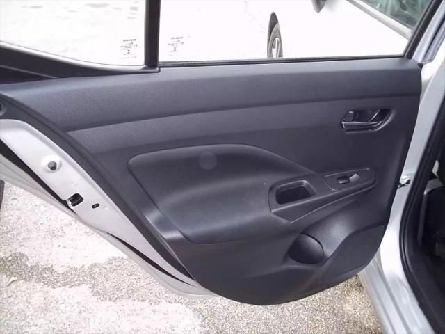 2021 Nissan Versa SV Xtronic CVT