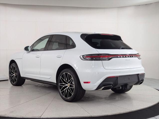 2026 Porsche Macan Unknown