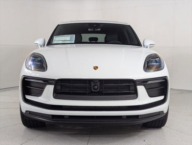 2026 Porsche Macan Unknown