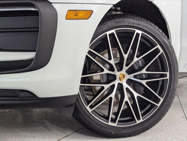 2026 Porsche Macan Unknown