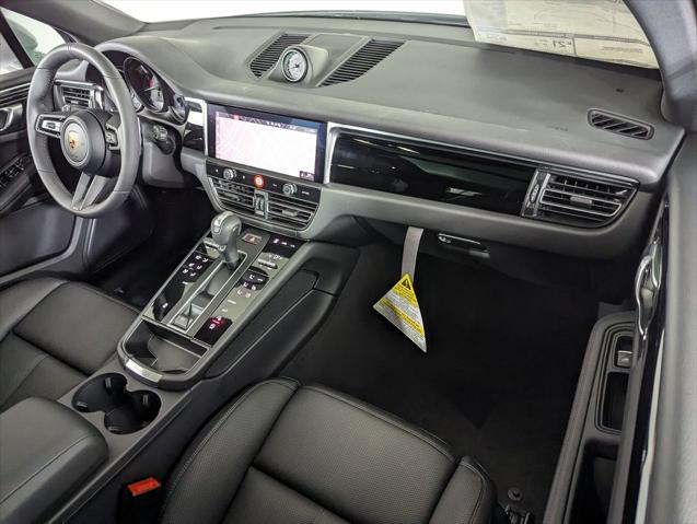 2026 Porsche Macan Unknown