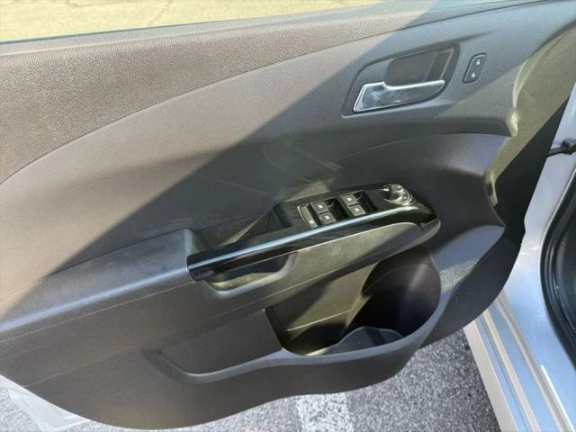 2017 Chevrolet Sonic LT Auto