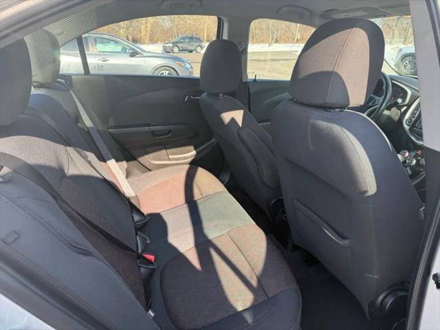 2017 Chevrolet Sonic LT Auto