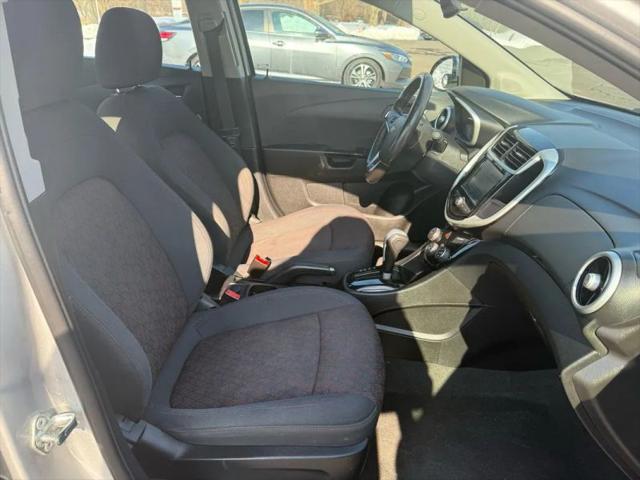 2017 Chevrolet Sonic LT Auto