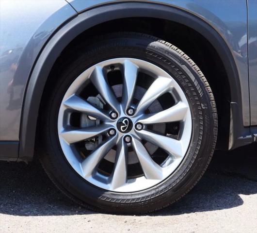 2021 INFINITI QX50 LUXE